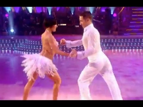 Professional Dance: Flavia and Vincent&#039;s Samba - Strictly Come Dancing - BBC