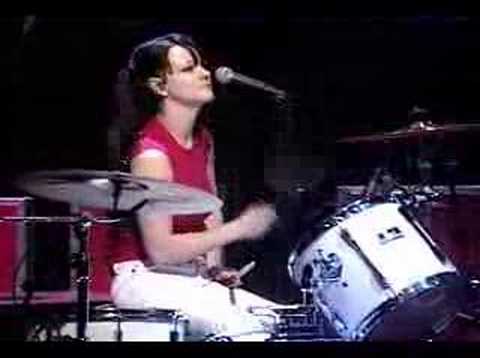 the white stripes - fell in love with a girl letterman show