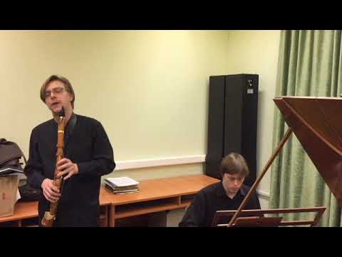 Alessandro Rolla.Concerto for basset horn.1 movment.Nikolai Rychkov,Valery Kharlamov.