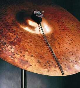 Sizzler effect for cymbals (chain with small balls)