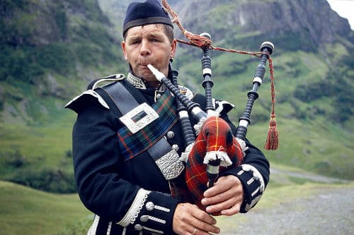 Bagpipe: description of the instrument, composition, how it sounds, history, varieties