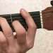 F7-sointu kitarassa: kuinka laittaa ja puristaa, sormitus