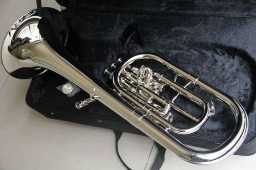 Flugelhorn: what is it, sound range, difference from a pipe