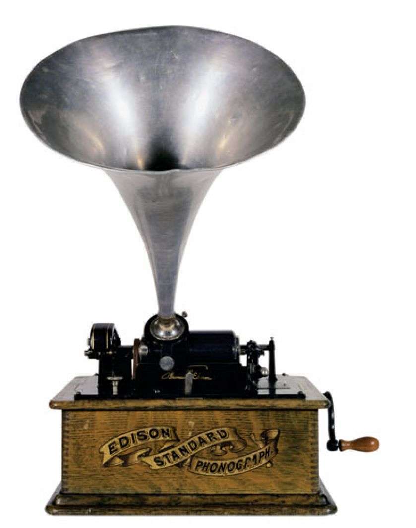 No Edisona un Berlinera līdz mūsdienām. Fonogrāfs ir gramofona tēvs.