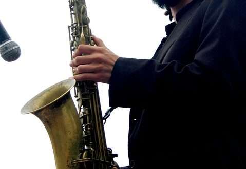 How to improve the sound of a saxophone