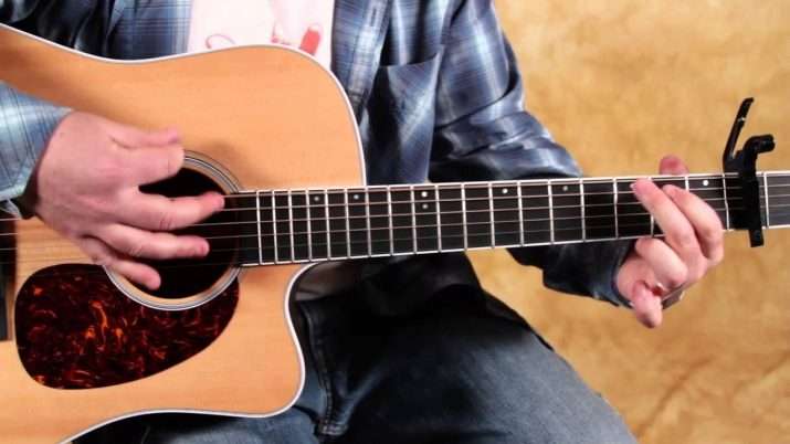 How to play guitar with a mediator?