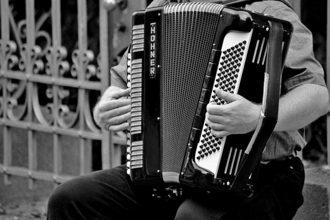 Learning the accordion from scratch. The most common mistakes.