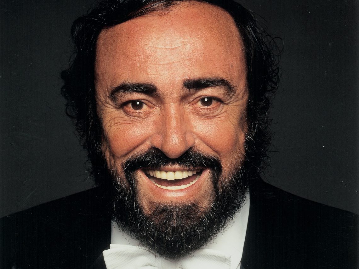 လူစီယာနို ပါဗာရိုတီ (Luciano Pavarotti) |