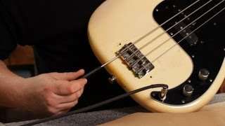 About bass guitar tuning￼
