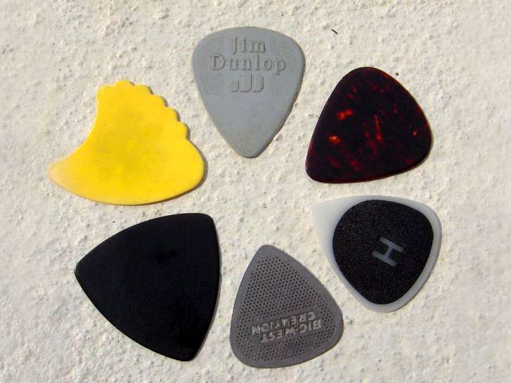 Overview of guitar picks