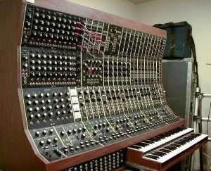 perviy-synthesizer