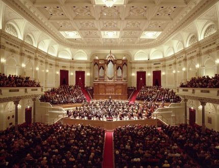 Orkestra Konsertgebouw Diraja (Koninklijk Concertgebouworkest) |