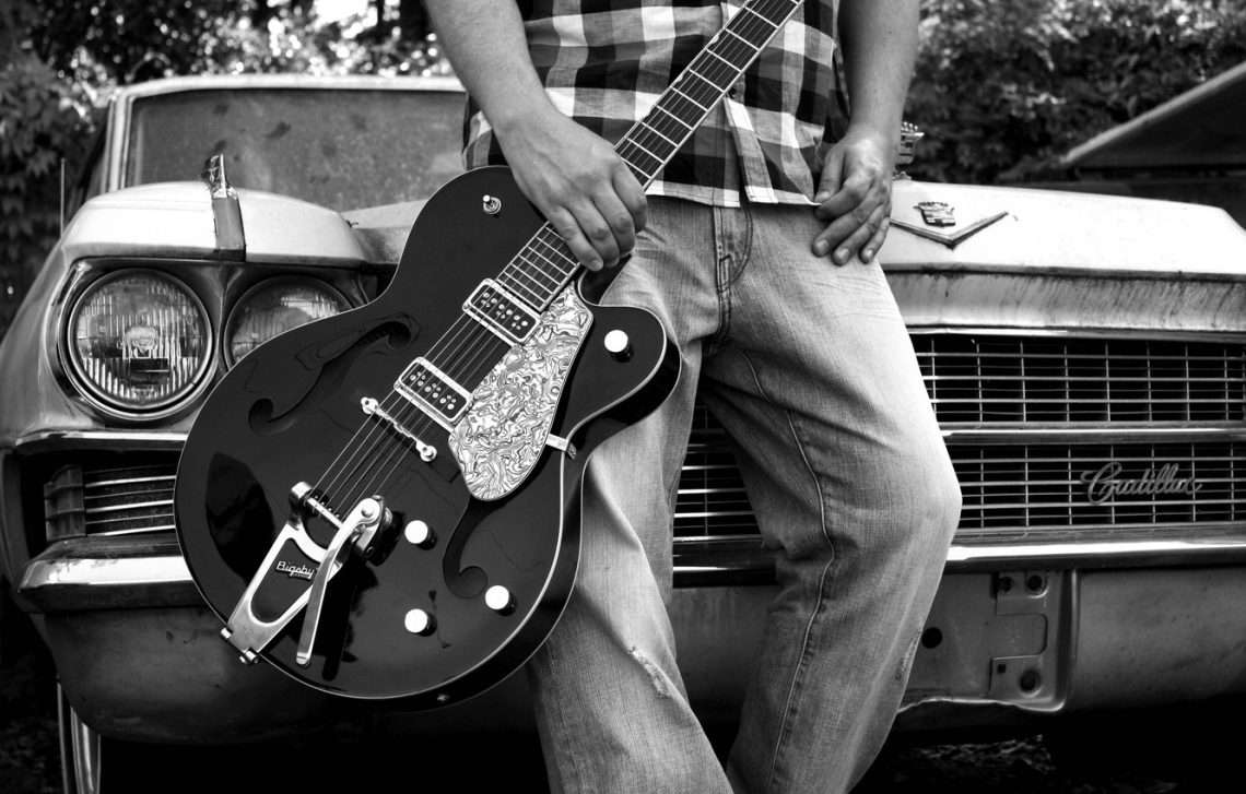 세미 할로우 바디 기타 – 사운드의 약간 다른 모습