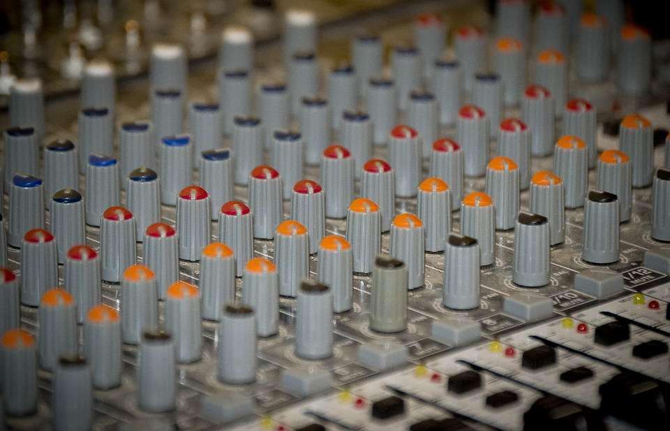 What is music mixing? Mixing for starters.