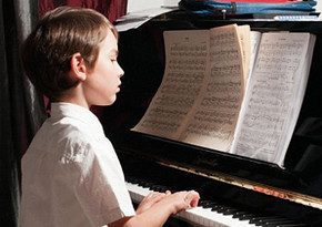 A turning point for a student musician. What should parents do if their child refuses to continue attending music school?